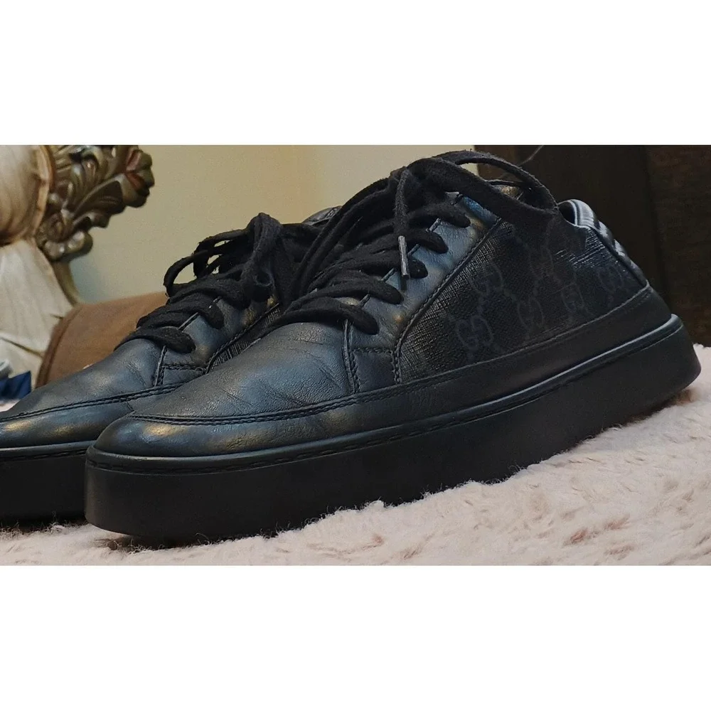 Gucci Mens‎ Black Leather GG Supreme Monogram Low Top Sneakers 433716 Size 9